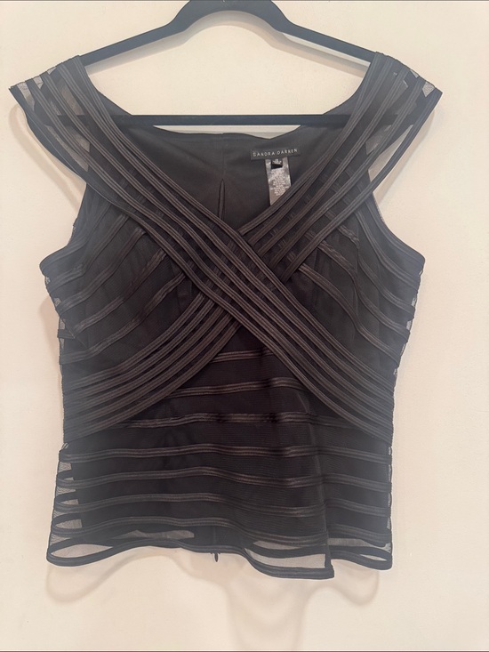 Sandra Darren Tops - Sandra Darren Size 12 Black Dressy Detail Top
